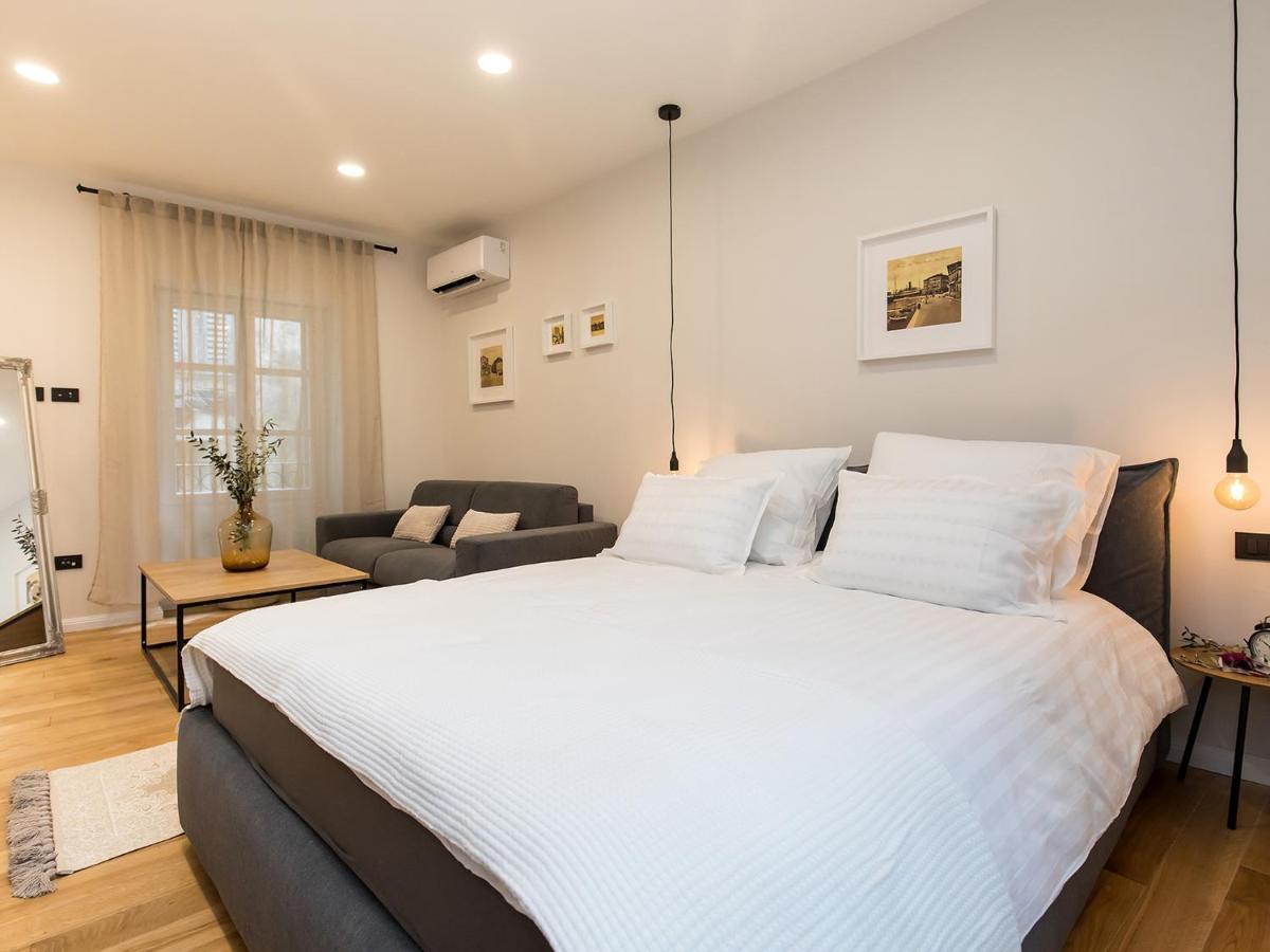 Newpremium Sinjorina, Historical Centre Apartament
